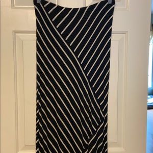 Zenana Black Stripe Pattern Maxi Skirt
